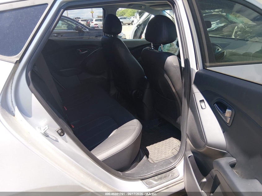 2015 Hyundai Tucson VIN KM8JUCAG9FU975633 IAAI salvage auction — LEFT FRONT, Clear (Massachusetts), sold $2,600 on 2026-07-28 (photo 8)