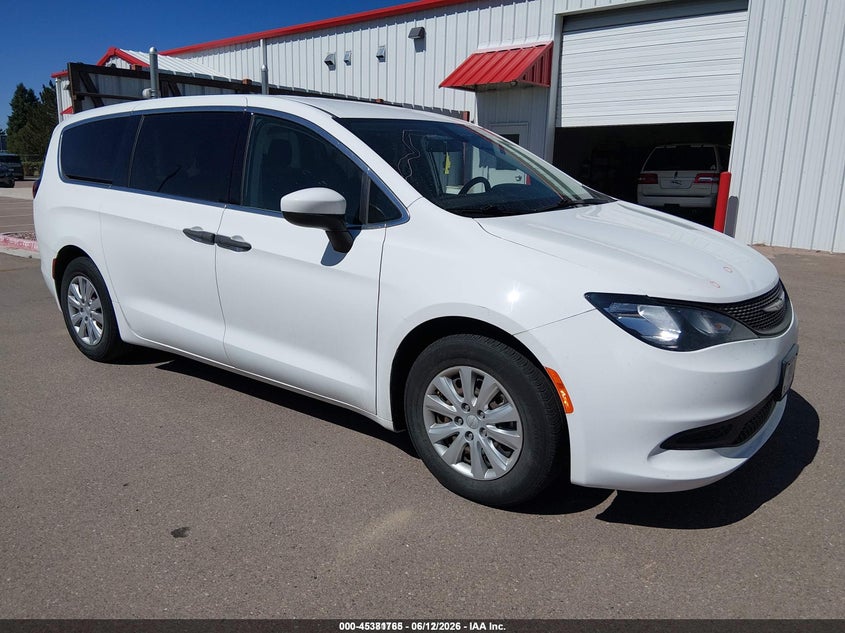 2021 Chrysler Voyager VIN 2C4RC1AG7MR558438 — IAAI salvage auction photo
