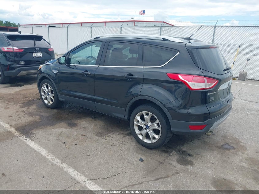2014 Ford Escape VIN 1FMCU9JX8EUD08370 IAAI salvage auction — FRONT END, Clear (Indiana), sold $500 on 2026-07-27 (photo 3)