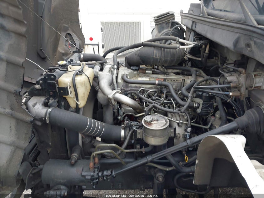 2009 Hino 258/268 VIN 5PVNJ8JN392S50166 IAAI salvage auction — FRONT END, Original (Texas), sold $11,250 on 2026-07-21 (photo 9)