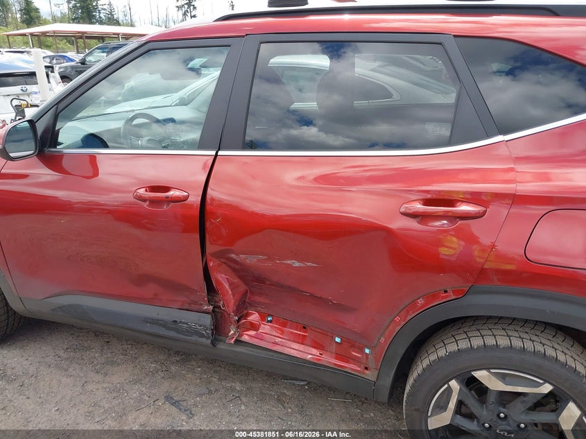 2024 Kia Seltos VIN KNDETCA71R7493783 IAAI salvage auction — LEFT SIDE, Wait Title, sold $8,175 on 2026-08-12 (photo 6)