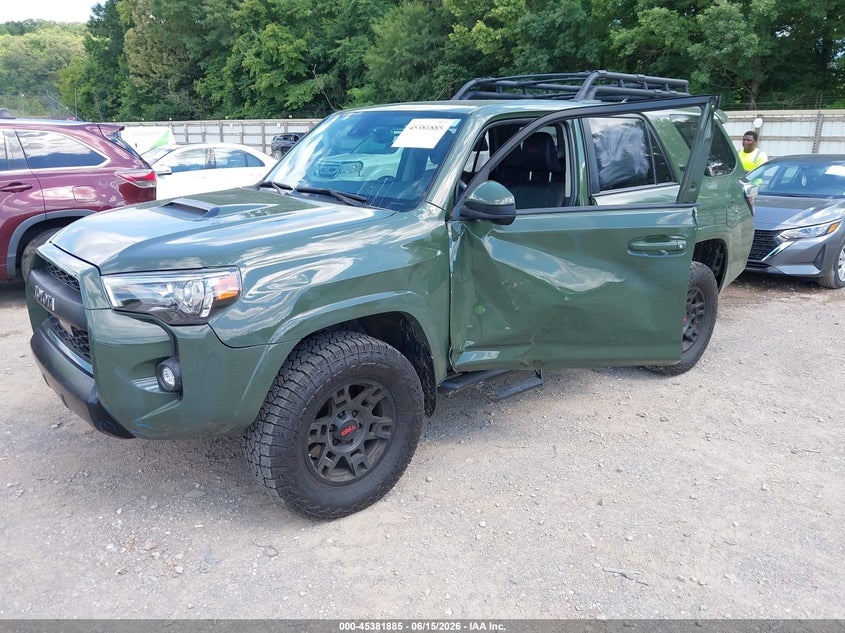 2020 Toyota 4runner VIN JTEBU5JR9L5834942 IAAI salvage auction — SIDE, Salvage (Tennessee), sold $9,000 on 2026-07-29 (photo 2)