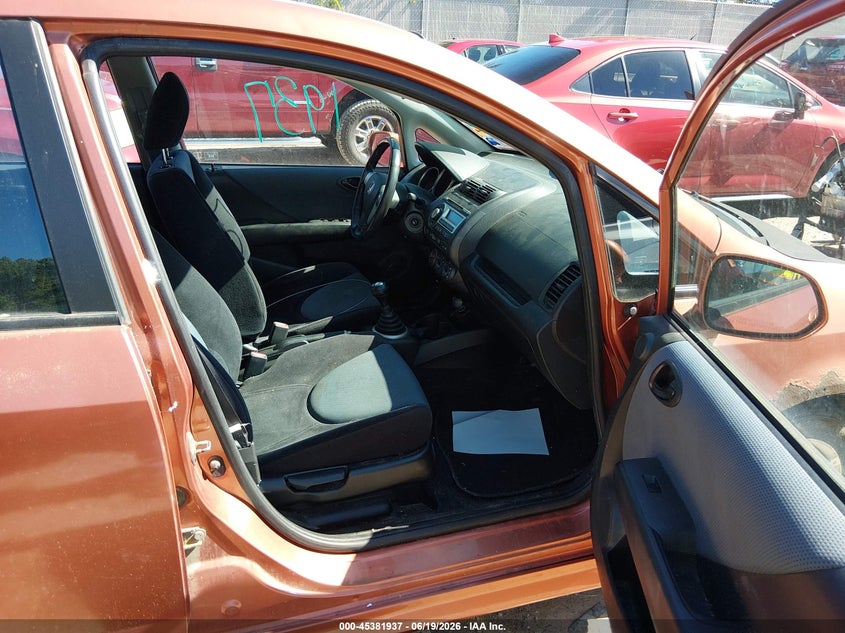 2008 Honda Fit VIN JHMGD37638S027528 IAAI salvage auction — NORMAL WEAR, Salvage (Wisconsin), sold $175 on 2026-07-22 (photo 5)