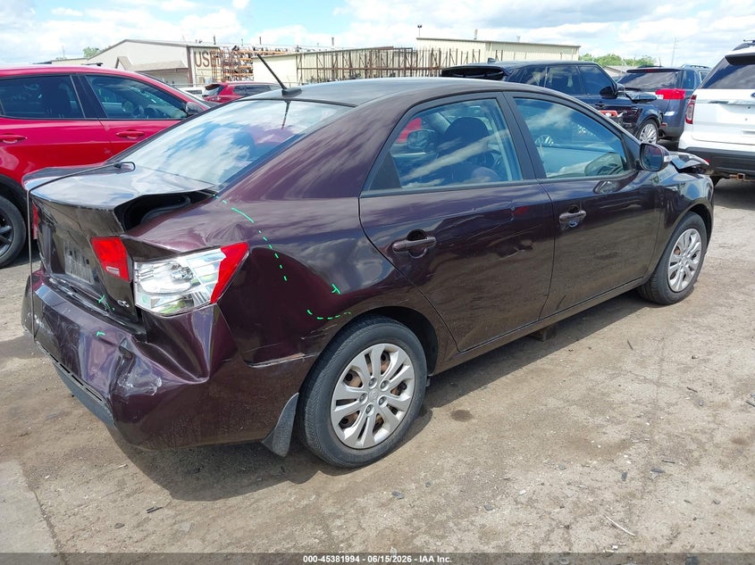 2010 Kia Forte VIN KNAFU4A20A5311032 IAAI salvage auction — REAR END, Clear (Michigan), sold $650 on 2026-07-16 (photo 4)