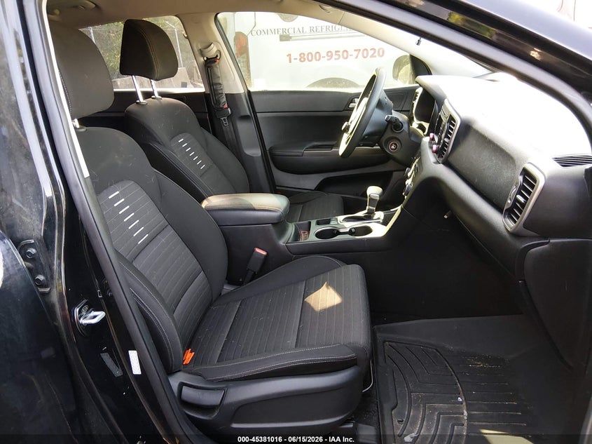 2017 Kia Sportage VIN KNDPMCAC5H7042826 IAAI salvage auction — NORMAL WEAR, Clear (Maryland), sold $2,750 on 2026-07-29 (photo 5)