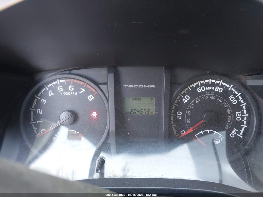 2017 Toyota Tacoma VIN 5TFRX5GN9HX079964 IAAI salvage auction — ENGINE DAMAGE, Salvage (California), sold $1,750 on 2026-07-07 (photo 7)