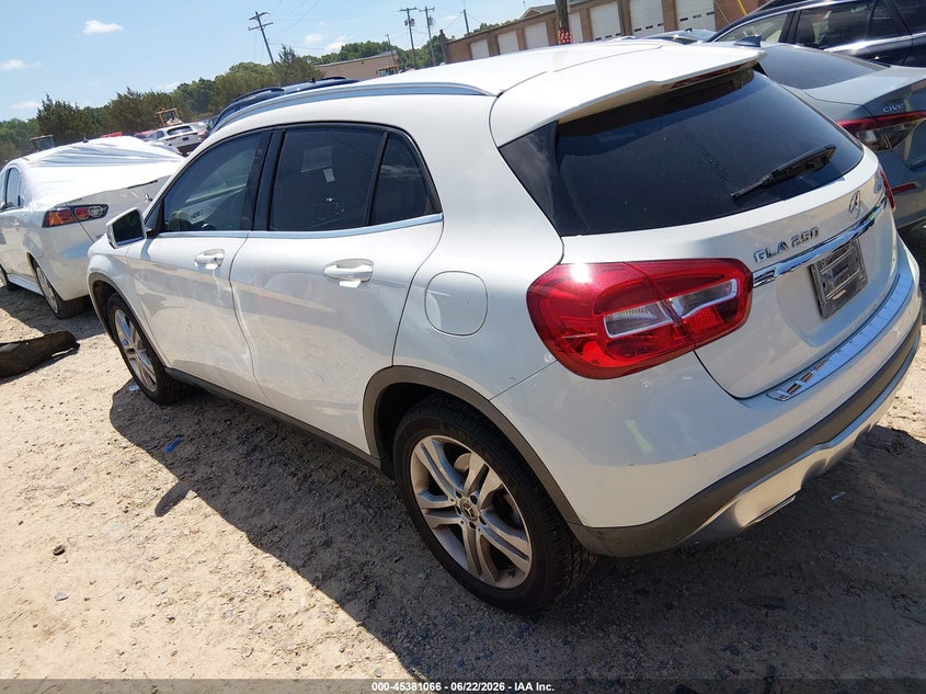 2018 Mercedes-benz Gla-klasse VIN WDCTG4GB2JJ421683 IAAI salvage auction — RIGHT FRONT, Salvage (Idaho), sold $2,950 on 2026-07-20 (photo 3)