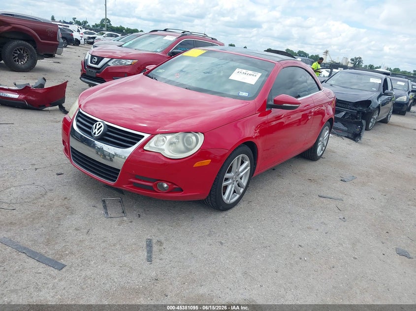 2009 Volkswagen Eos VIN WVWFA71F09V015780 IAAI salvage auction — WATER/FLOOD, Salvage (Texas), sold $25 on 2026-07-28 (photo 2)