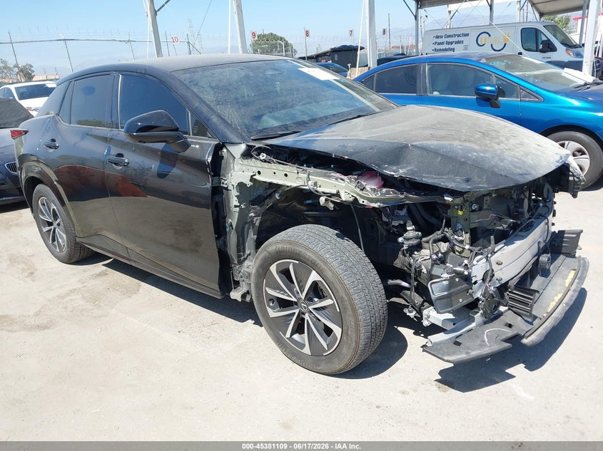 2023 Lexus VIN JTJAAAAB7PA018214 IAAI salvage auction — RIGHT FRONT, Salvage Title, sold $16,100 on 2026-07-13 (photo 1)