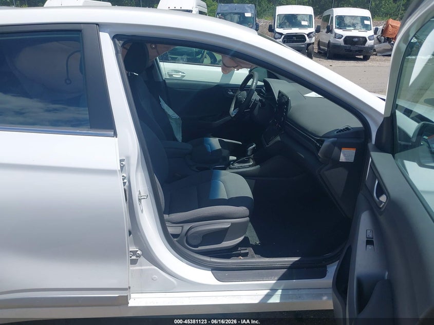 2021 Hyundai Ioniq VIN KMHC75LC3MU260768 IAAI salvage auction — LEFT SIDE, Salvage (Massachusetts), sold $1,050 on 2026-07-24 (photo 5)