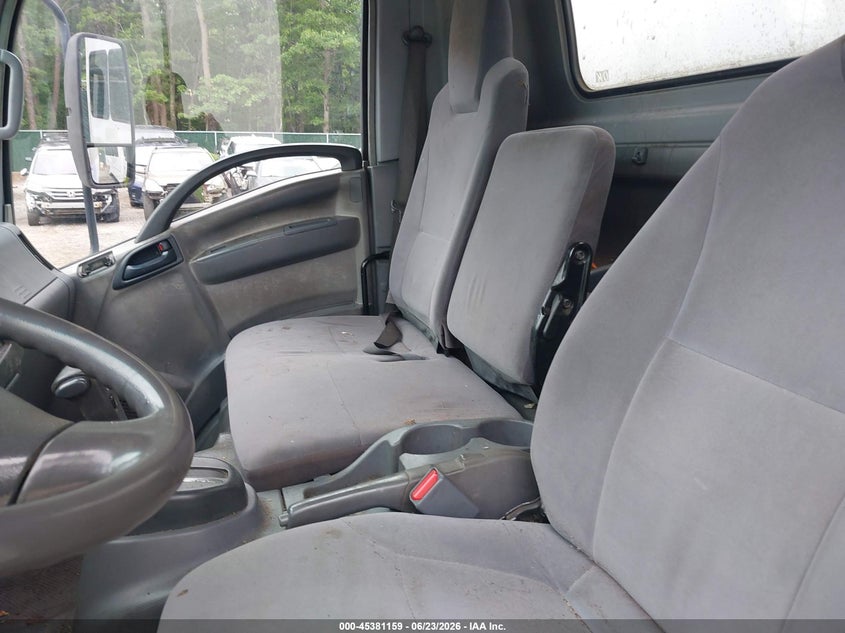 2007 Gmc W3500 VIN J8DB4W16177401558 IAAI salvage auction — ENGINE DAMAGE, Mv-907A (New York), sold $25 on 2026-07-21 (photo 6)