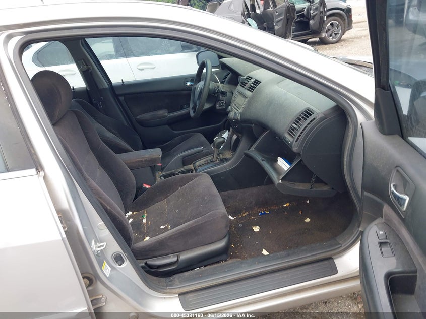 2007 Honda Accord VIN JHMCM56317C016568 IAAI salvage auction — RIGHT FRONT, Salvage (Georgia), sold $25 on 2026-07-29 (photo 5)