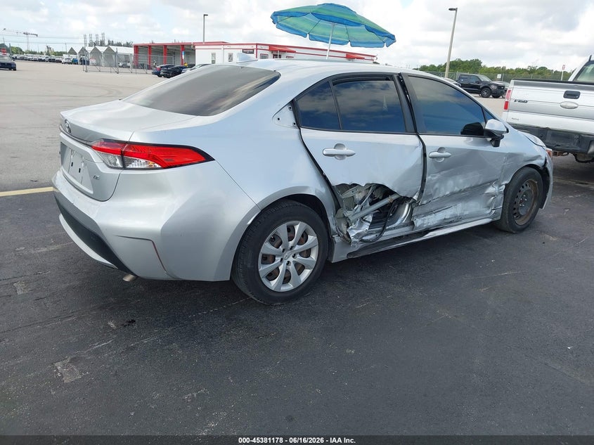 2021 Toyota Corolla VIN JTDEPMAE8MJ188866 IAAI salvage auction — SIDE, Rebuildable (Florida), sold $5,150 on 2026-07-21 (photo 4)