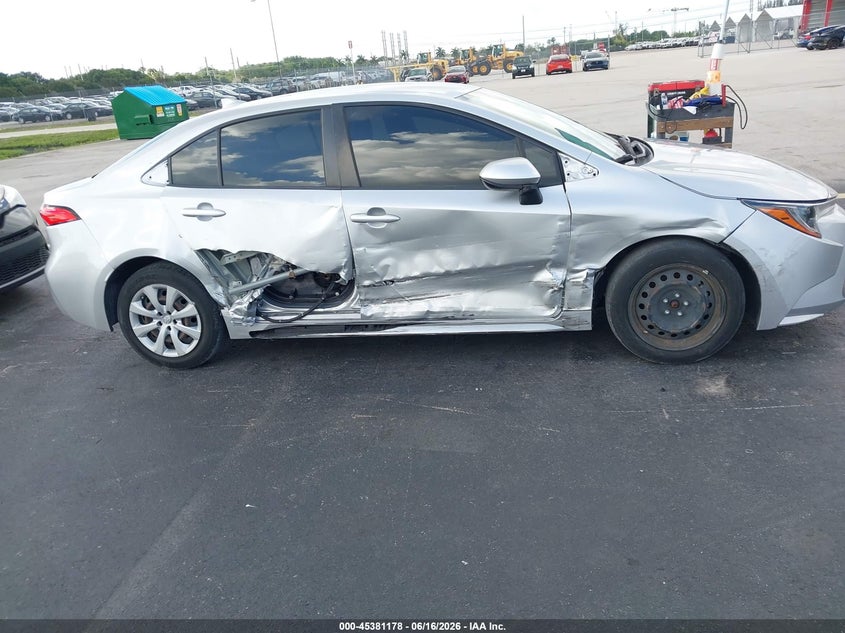 2021 Toyota Corolla VIN JTDEPMAE8MJ188866 IAAI salvage auction — SIDE, Rebuildable (Florida), sold $5,150 on 2026-07-21 (photo 6)