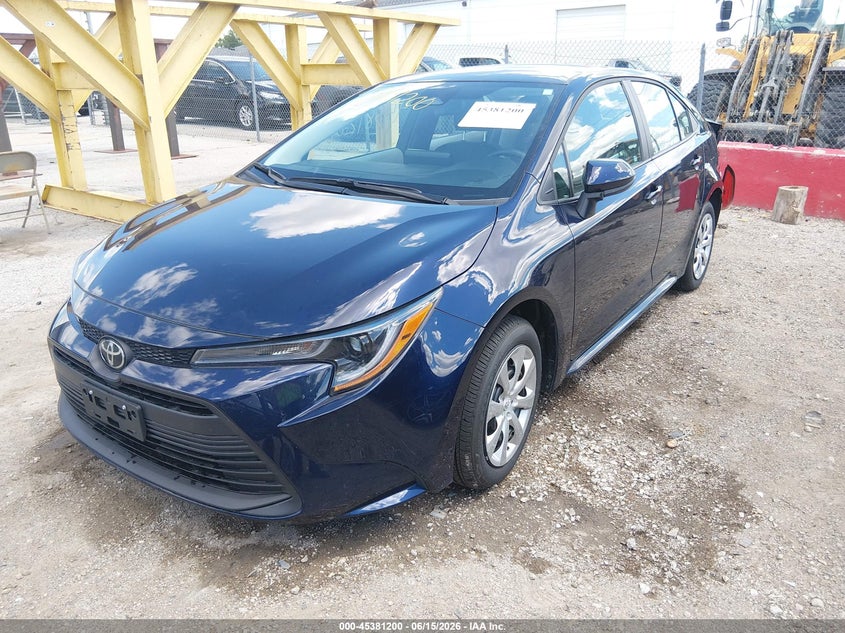 2026 Toyota Corolla VIN 5YFB4MDE8TP363716 IAAI salvage auction — FRONT & REAR, Salvage Title, sold $3,950 on 2026-08-02 (photo 2)