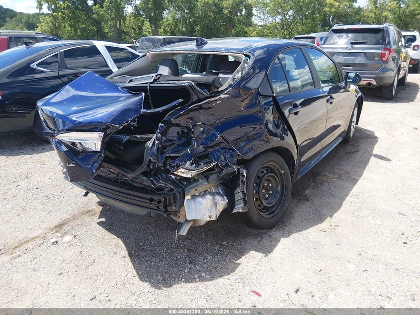 2026 Toyota Corolla VIN 5YFB4MDE8TP363716 IAAI salvage auction — FRONT & REAR, Salvage Title, sold $3,950 on 2026-08-02 (photo 4)