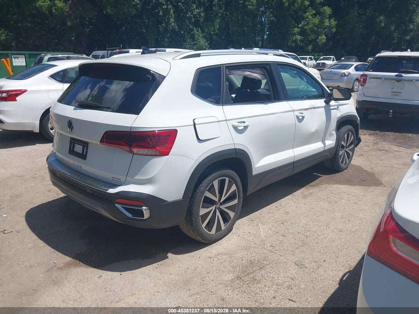 2023 Volkswagen Taos VIN 3VVSX7B24PM333175 IAAI salvage auction — RIGHT SIDE, Salvage (Missouri), sold $7,250 on 2026-07-24 (photo 4)