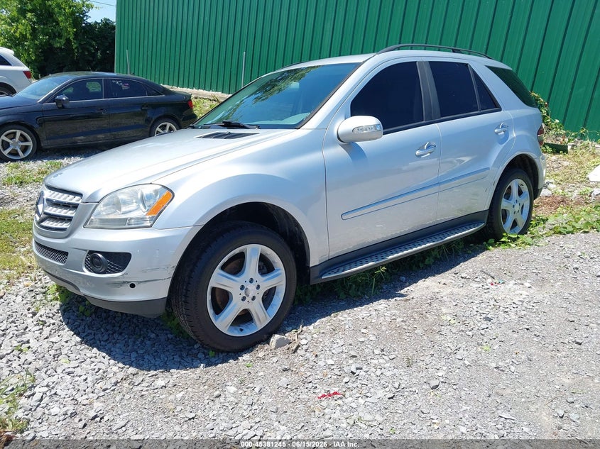 2008 Mercedes-benz Ml-class VIN 4JGBB86E08A402106 IAAI salvage auction — NORMAL WEAR, Clear (Tennessee), sold $250 on 2026-07-09 (photo 2)