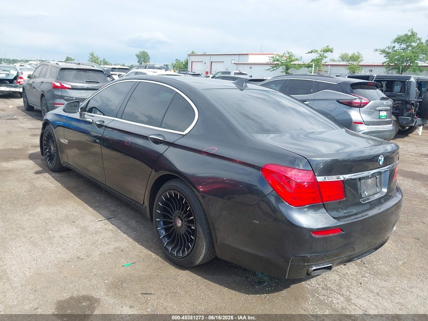 2012 BMW 7er VIN WBAKC6C52CC395714 IAAI salvage auction — RIGHT FRONT, Previous Salvage (Michigan), sold $1,150 on 2026-07-08 (photo 3)