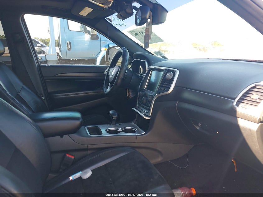 2015 Jeep Grand cherokee VIN 1C4RJFAG4FC950212 IAAI salvage auction — SIDE, Salvage Title, sold $2,600 on 2026-08-07 (photo 5)