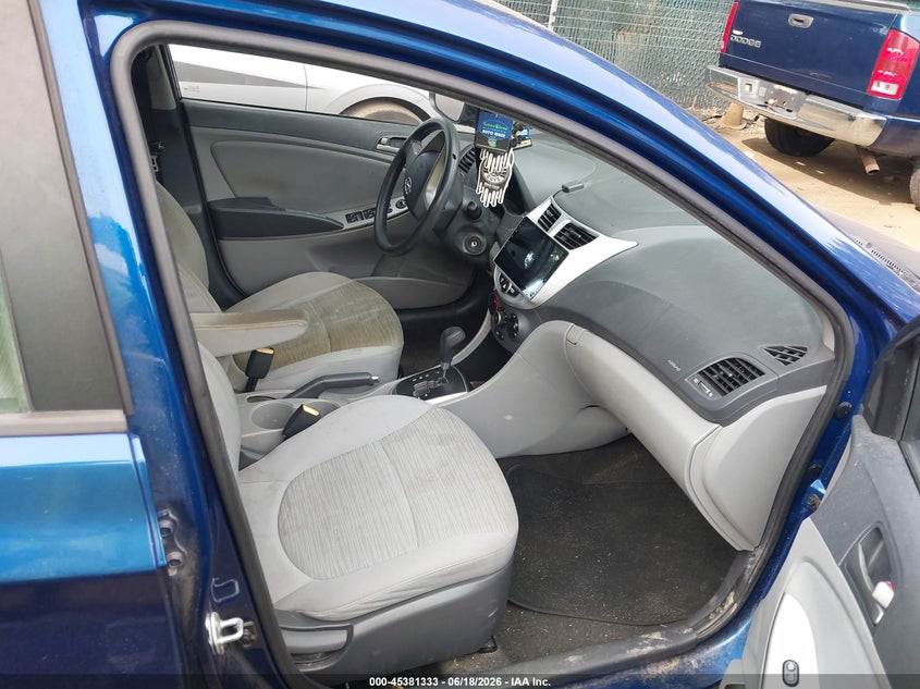 2015 Hyundai Accent VIN KMHCT4AE9FU796489 IAAI salvage auction — NORMAL WEAR, Clear (Virginia), sold $750 on 2026-07-11 (photo 5)
