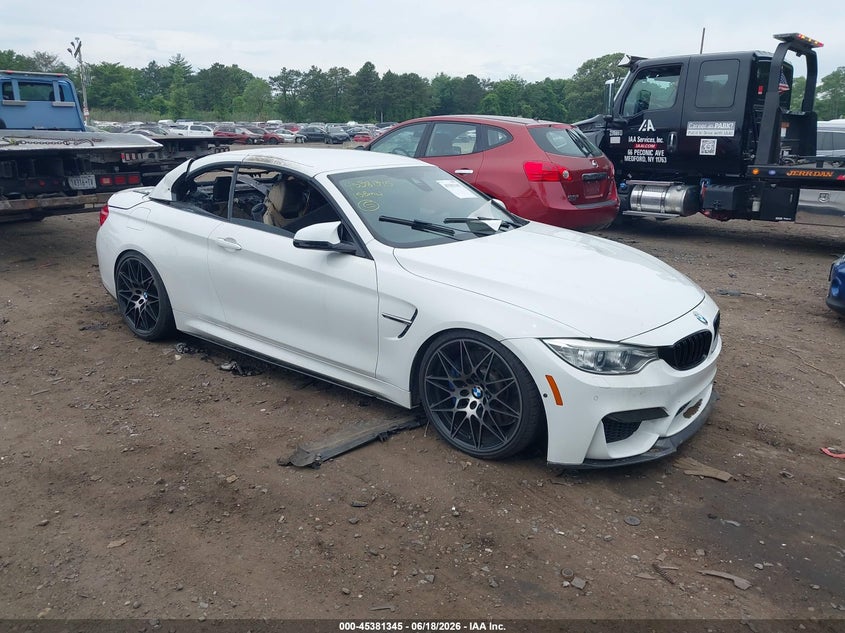 2015 BMW M4 VIN WBS3U9C52FP968218 IAAI salvage auction — EXTERIOR BURN, Salvage Title, sold $11,325 on 2026-08-04 (photo 1)
