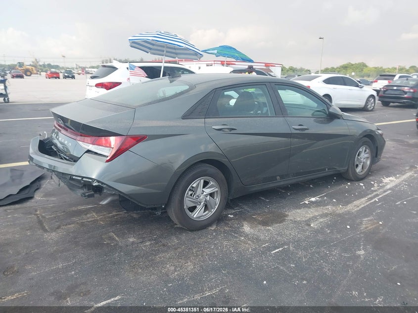 2026 Hyundai Elantra VIN KMHLL4DG5TU130447 IAAI salvage auction — REAR END, Rebuildable (Florida), sold $5,800 on 2026-07-30 (photo 4)