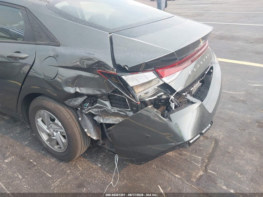 2026 Hyundai Elantra VIN KMHLL4DG5TU130447 IAAI salvage auction — REAR END, Rebuildable (Florida), sold $5,800 on 2026-07-30 (photo 6)