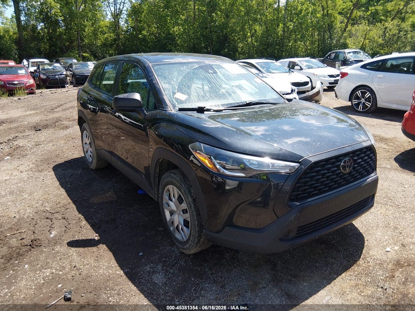 2022 Toyota Corolla cross VIN 7MUAAABG6NV004663 IAAI salvage auction — REAR END, Salvage (Ohio), sold $4,650 on 2026-07-31 (photo 1)