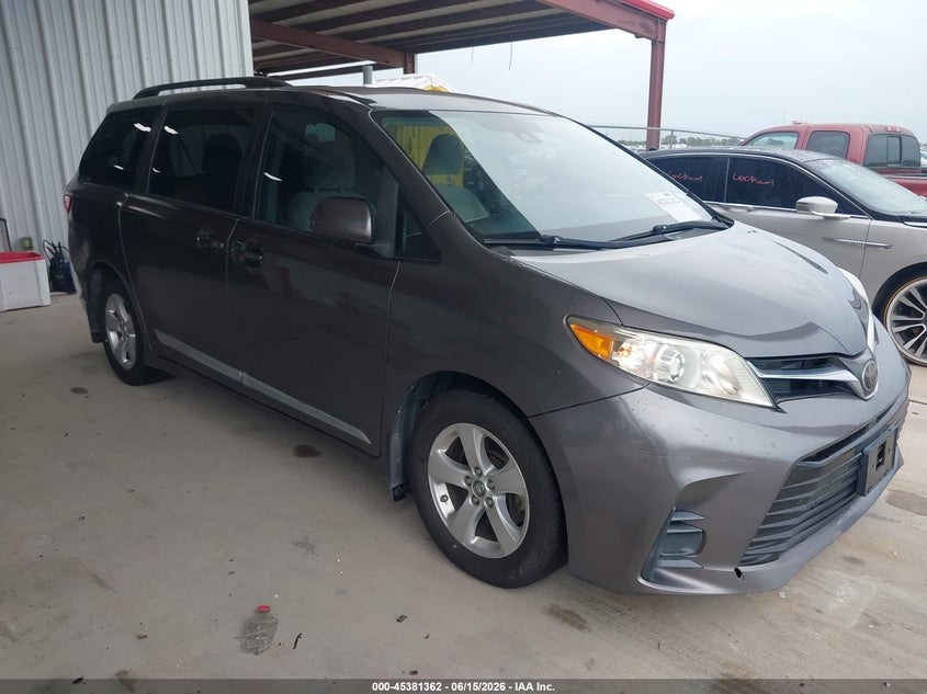 2018 Toyota Sienna VIN 5TDKZ3DC3JS901897 IAAI salvage auction — WATER/FLOOD, Salvage Title, sold $5,100 on 2026-07-24 (photo 1)