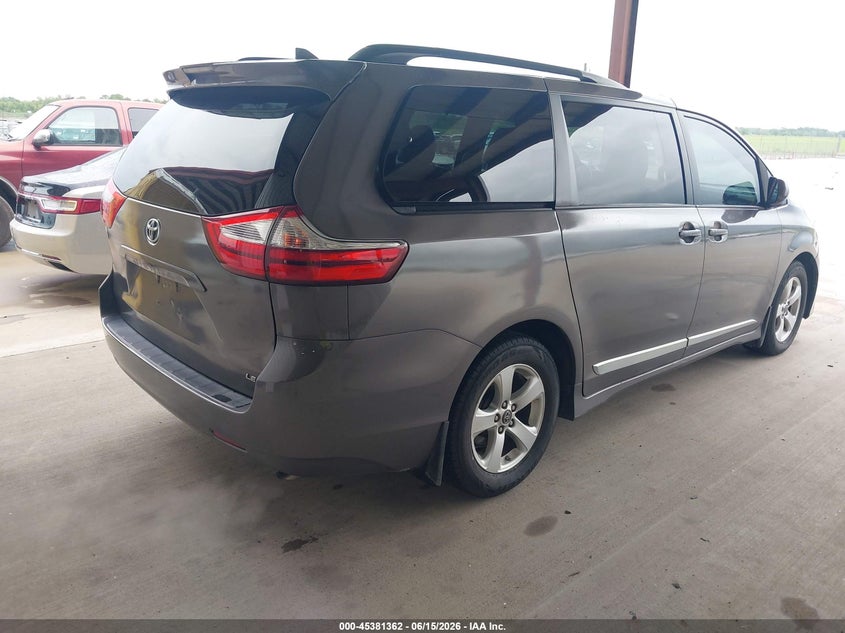2018 Toyota Sienna VIN 5TDKZ3DC3JS901897 IAAI salvage auction — WATER/FLOOD, Salvage Title, sold $5,100 on 2026-07-24 (photo 4)