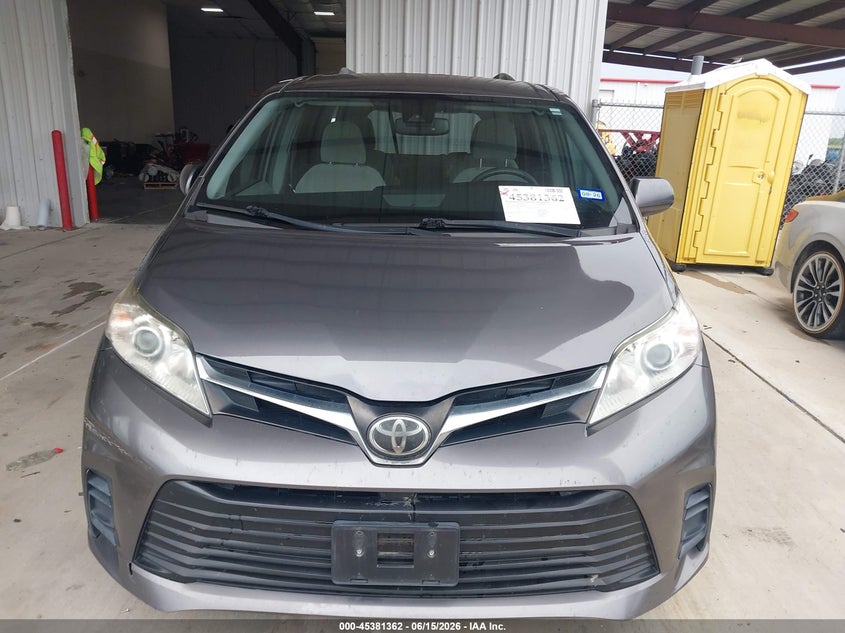 2018 Toyota Sienna VIN 5TDKZ3DC3JS901897 IAAI salvage auction — WATER/FLOOD, Salvage Title, sold $5,100 on 2026-07-24 (photo 6)