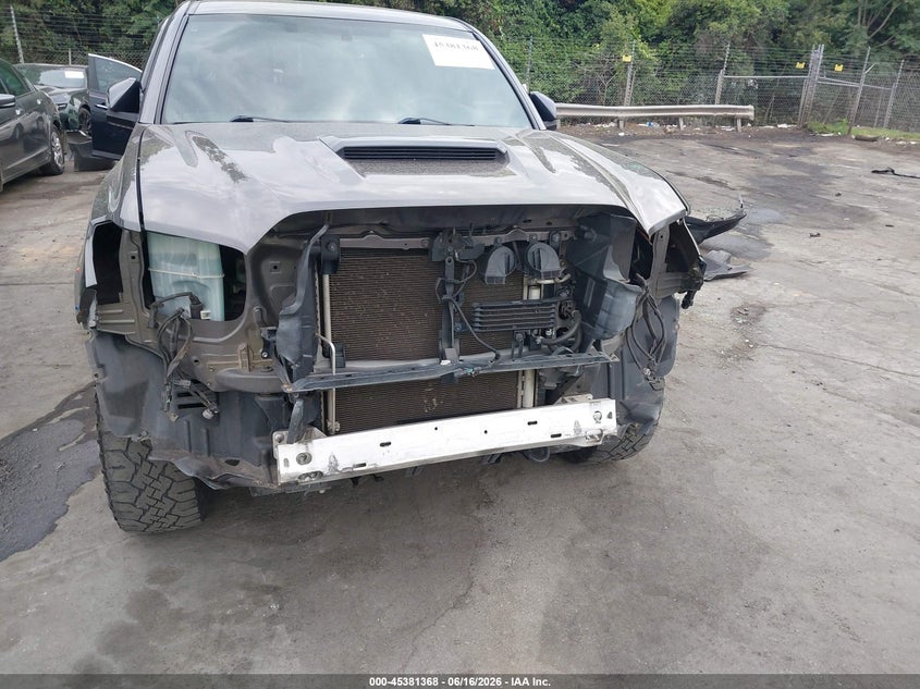 2016 Toyota Tacoma VIN 5TFCZ5AN5GX028727 IAAI salvage auction — FRONT END, Salvage (North Carolina), sold $13,025 on 2026-07-09 (photo 6)