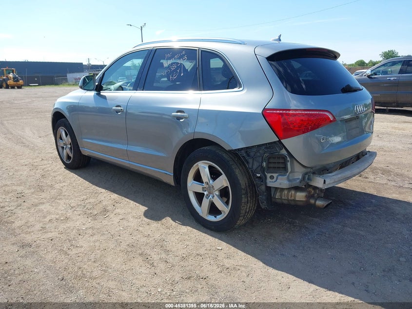 2010 Audi Q5 VIN WA1LKAFP1AA085356 IAAI salvage auction — REAR END, Clear (Michigan), sold $575 on 2026-07-09 (photo 3)