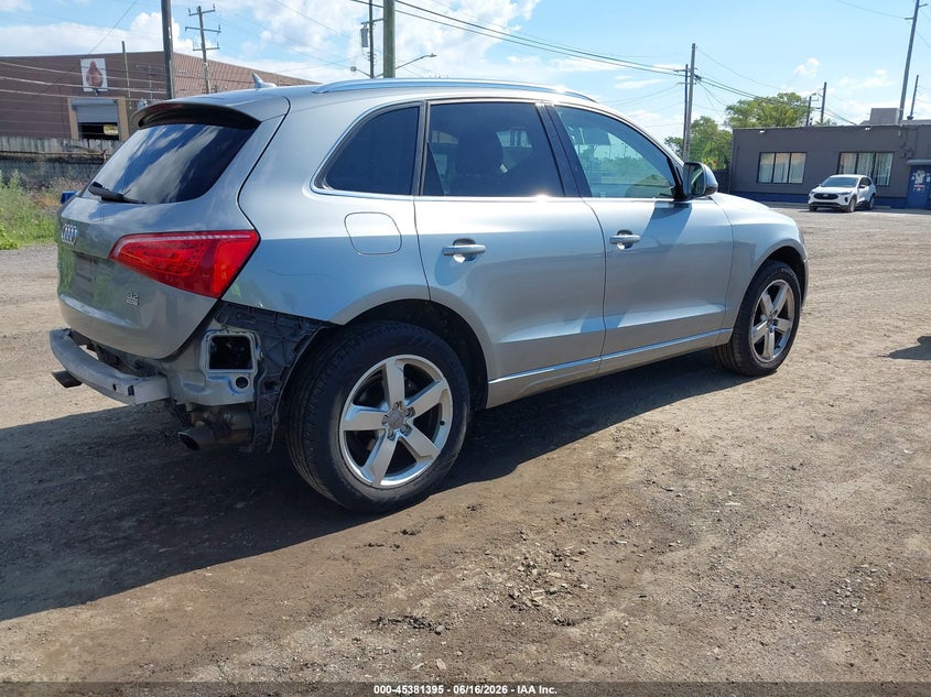 2010 Audi Q5 VIN WA1LKAFP1AA085356 IAAI salvage auction — REAR END, Clear (Michigan), sold $575 on 2026-07-09 (photo 4)