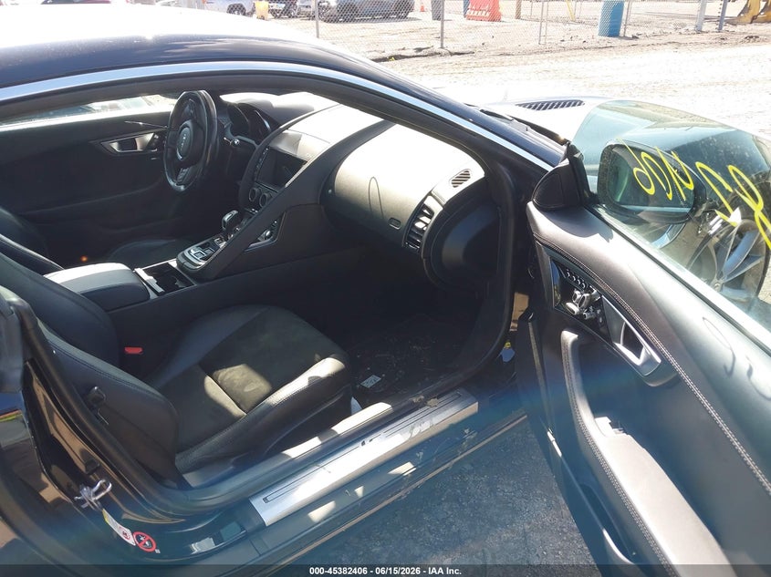2017 Jaguar F-type VIN SAJWA6BU0H8K46717 IAAI salvage auction — REAR END, Clear (Indiana), sold $11,500 on 2026-07-29 (photo 5)