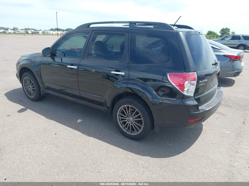 2012 Subaru Forester VIN JF2SHACC2CH452066 IAAI salvage auction — REAR END, Prior Salvage (Minnesota), sold $350 on 2026-07-29 (photo 3)