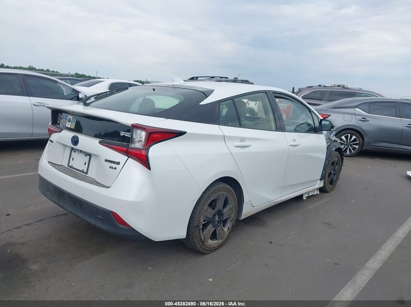 2021 Toyota Prius VIN JTDKAMFU4M3128401 IAAI salvage auction — RIGHT FRONT, Salvage (North Carolina), sold $5,750 on 2026-07-22 (photo 4)