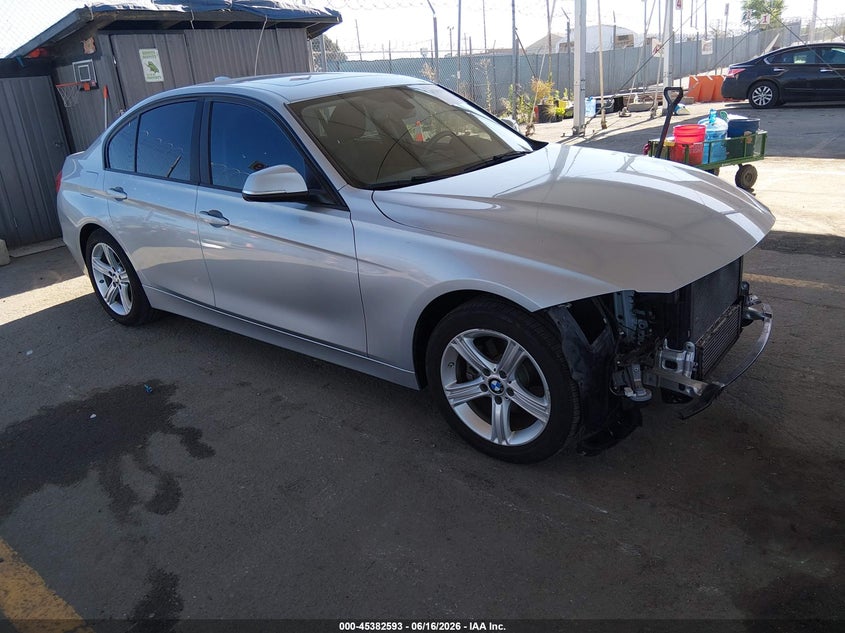 2015 BMW 3er VIN WBA3A5C56FF609644 IAAI salvage auction — FRONT END, Salvage (California), sold $1,100 on 2026-07-08 (photo 1)