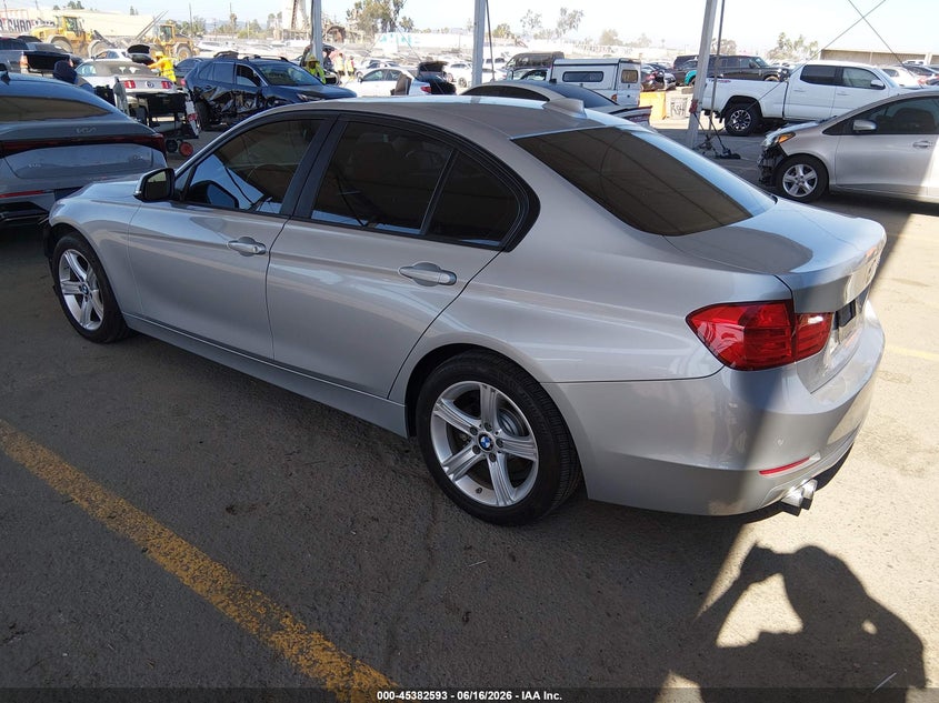 2015 BMW 3er VIN WBA3A5C56FF609644 IAAI salvage auction — FRONT END, Salvage (California), sold $1,100 on 2026-07-08 (photo 3)