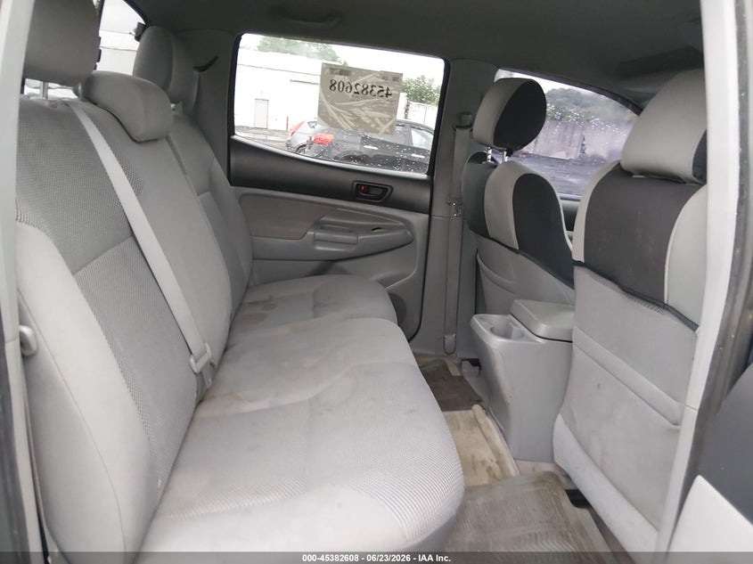 2005 Toyota Tacoma VIN 5TELU42N75Z083953 IAAI salvage auction — NORMAL WEAR, Clear (Pennsylvania), sold $3,375 on 2026-07-07 (photo 8)
