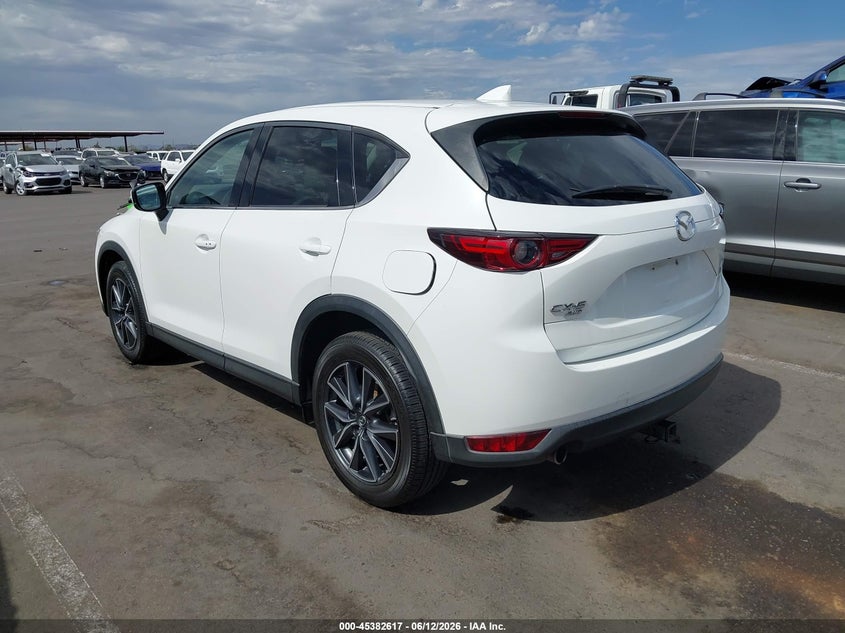 2017 Mazda Cx-5 VIN JM3KFBDL5H0114425 IAAI salvage auction — RIGHT FRONT, Salvage Title, sold $5,500 on 2026-08-01 (photo 3)