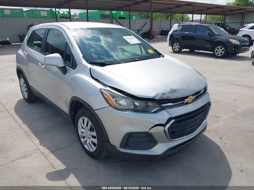 2018 Chevrolet Trax VIN KL7CJKSBXJB555917 IAAI salvage auction — FRONT & REAR, Salvage (Texas), sold $1,650 on 2026-07-08 (photo 1)