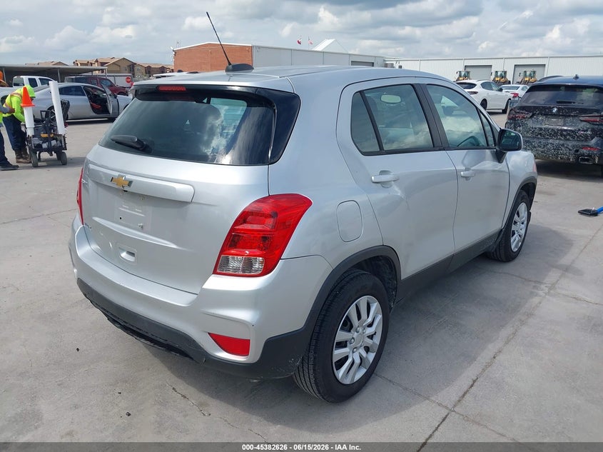2018 Chevrolet Trax VIN KL7CJKSBXJB555917 IAAI salvage auction — FRONT & REAR, Salvage (Texas), sold $1,650 on 2026-07-08 (photo 4)