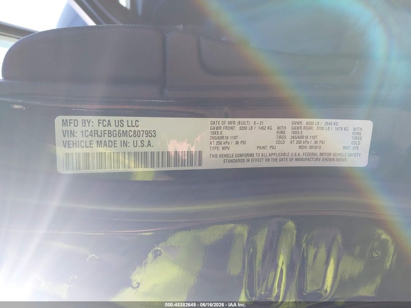 2021 Jeep Grand cherokee VIN 1C4RJFBG6MC807953 IAAI salvage auction — THEFT, Salvage Title, sold $13,500 on 2026-08-14 (photo 9)