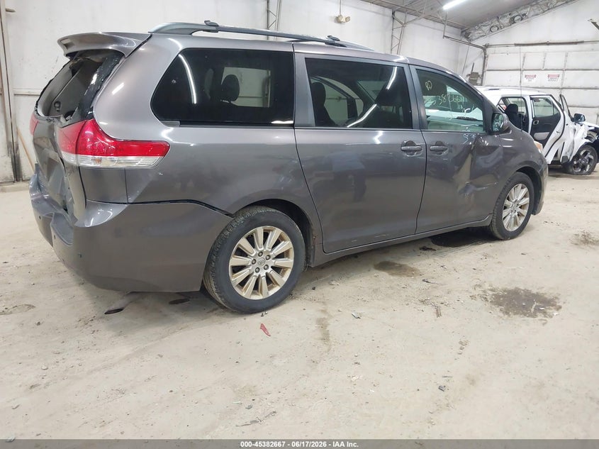 2013 Toyota Sienna VIN 5TDDK3DC9DS055065 IAAI salvage auction — REAR END, Salvage (Pennsylvania), sold $1,550 on 2026-07-23 (photo 4)