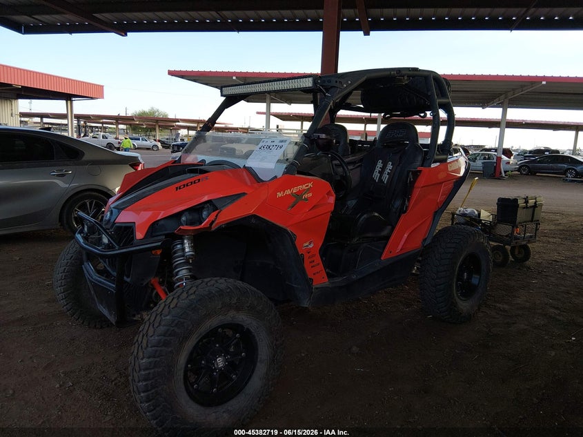 2015 Can-am/ brp Maverick VIN 3JBPXAP24FJ000388 IAAI salvage auction — LEFT & RIGHT, Salvage (Arizona), sold $2,725 on 2026-07-08 (photo 2)