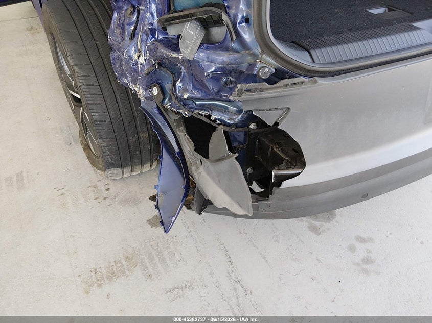 2021 Volkswagen Id.4 VIN WVGTMPE2XMP047081 IAAI salvage auction — LEFT REAR, Salvage Title, sold $8,250 on 2026-07-16 (photo 6)