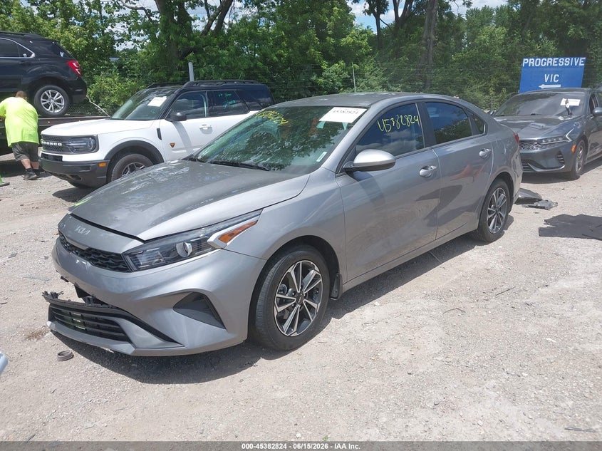 2024 Kia Forte VIN 3KPF24AD5RE828580 IAAI salvage auction — FRONT END, Salvage Title, sold $3,350 on 2026-07-25 (photo 2)