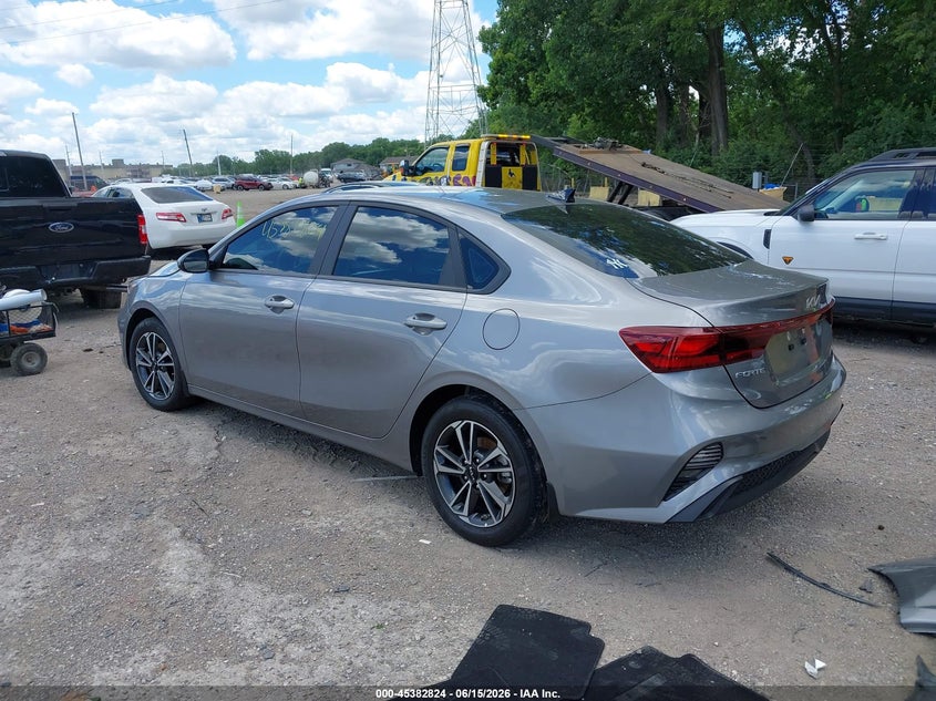 2024 Kia Forte VIN 3KPF24AD5RE828580 IAAI salvage auction — FRONT END, Salvage Title, sold $3,350 on 2026-07-25 (photo 3)